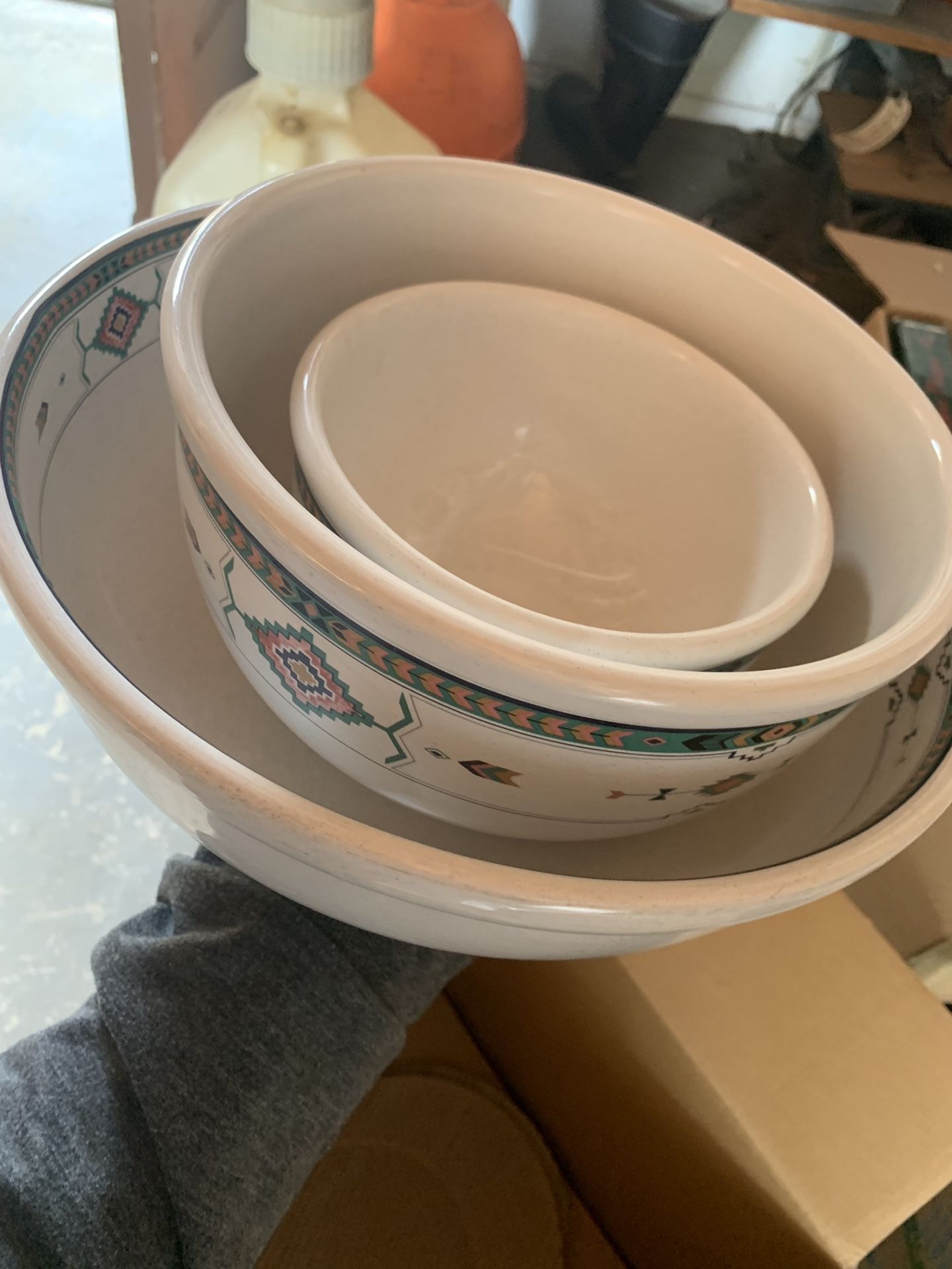 16 piece south western ceramic dish ware and serving sets