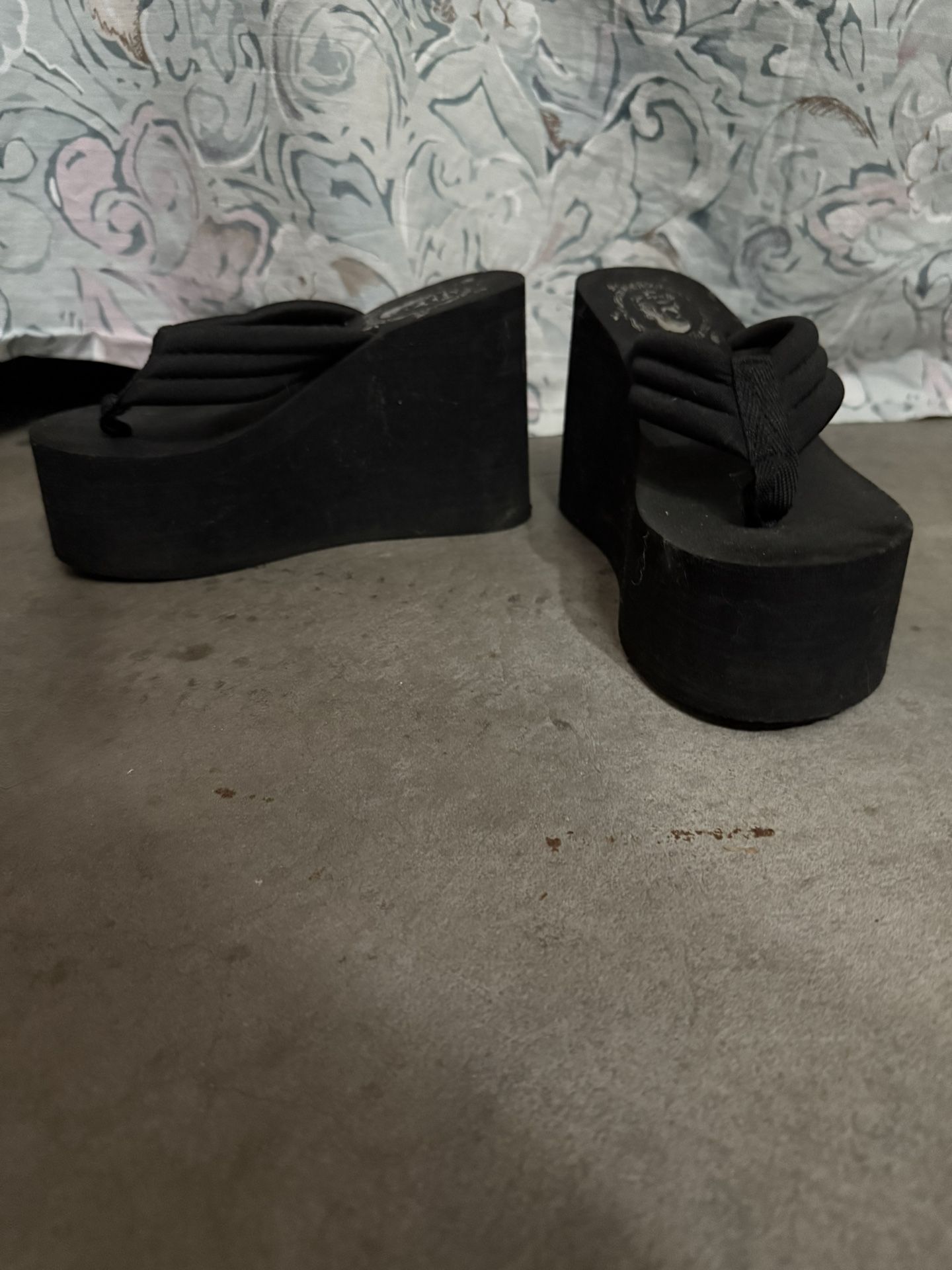 Women's Size 5 Black Platform Wedge Sandals