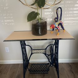 Singer Vintage Table (Metal Frame & Glass Top)