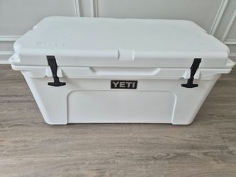 Yeti 65L Cooler