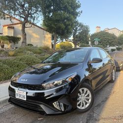 2023 Kia Forte LX
