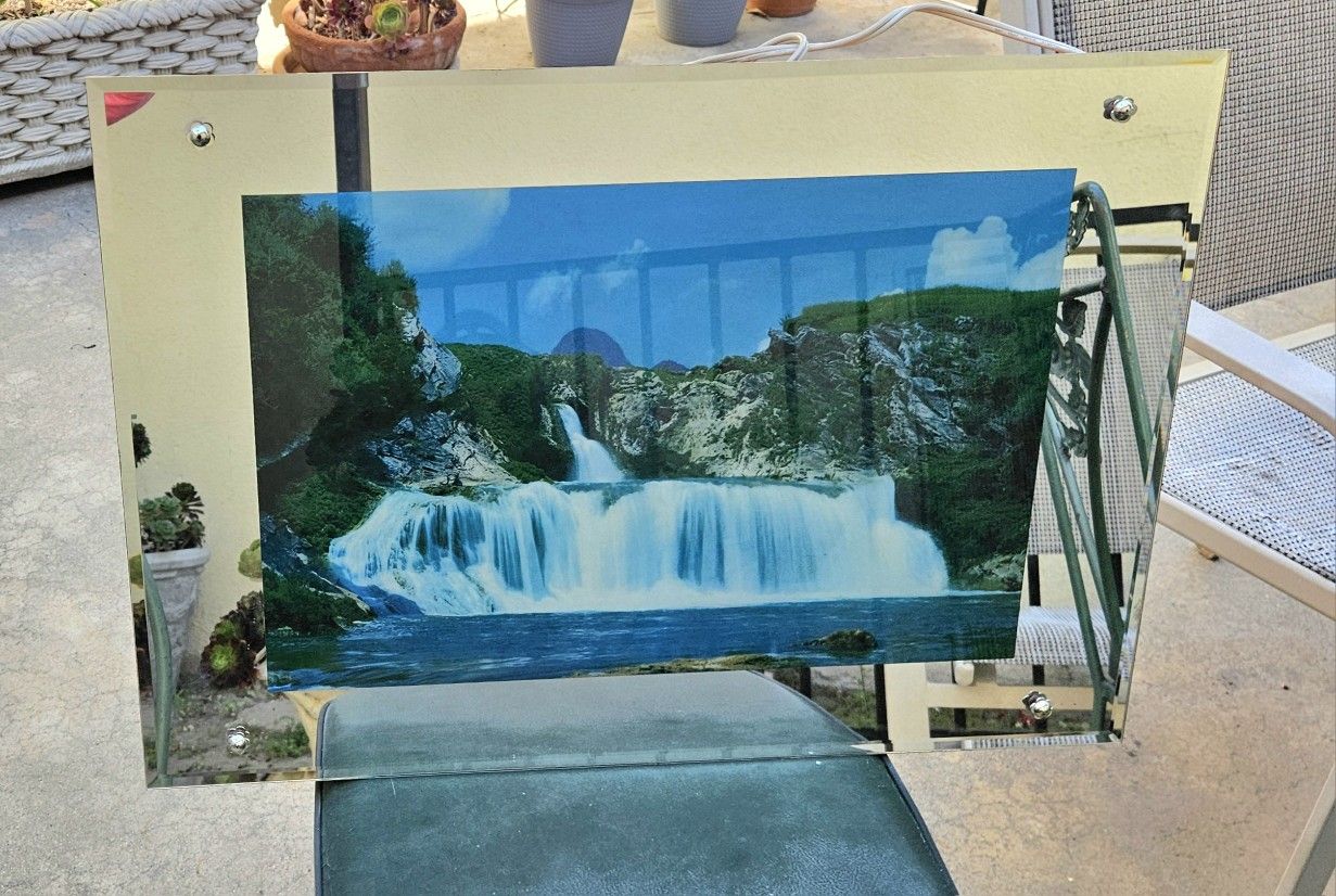 VINTAGE MIRROR WATERFALL LIGHT BOX WITH AUDIO*FIRM PRICE*