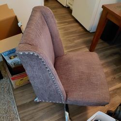 Free Gray Chair