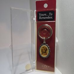 Vintage Dolly Parton "Yours... To Remember" Pewter Keychain