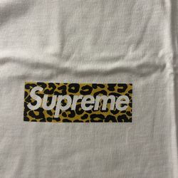 Supreme Shanghai Box Logo