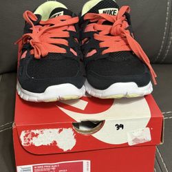 Women’s Nike Free Run 2