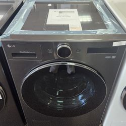 Ventless Washer/Dryer Combo LG Washcombo All In-One 5.0 cu f Mega Capacity with inverter HeatPump Technology and-direct Drive Motor