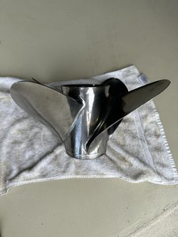 Four Blade Hydromotive Intimidator Propeller 21 Pitch Thumbnail