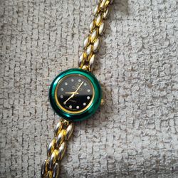 Gucci watch
