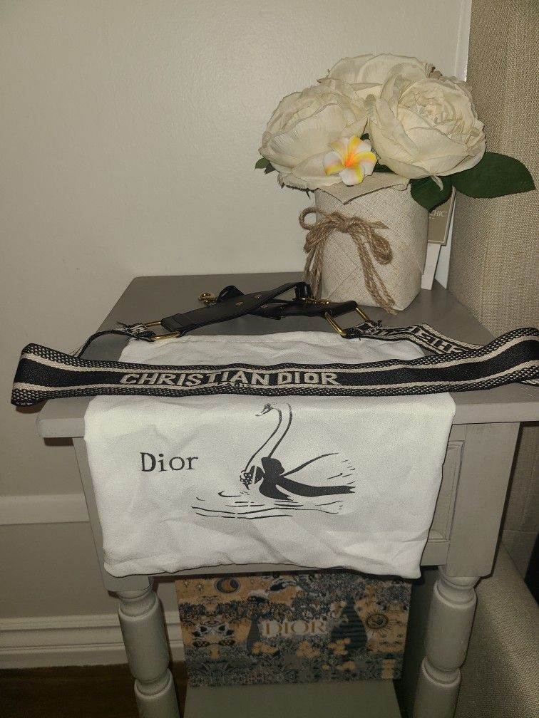 CHRISTIAN DIOR BAG PURSE STRAP