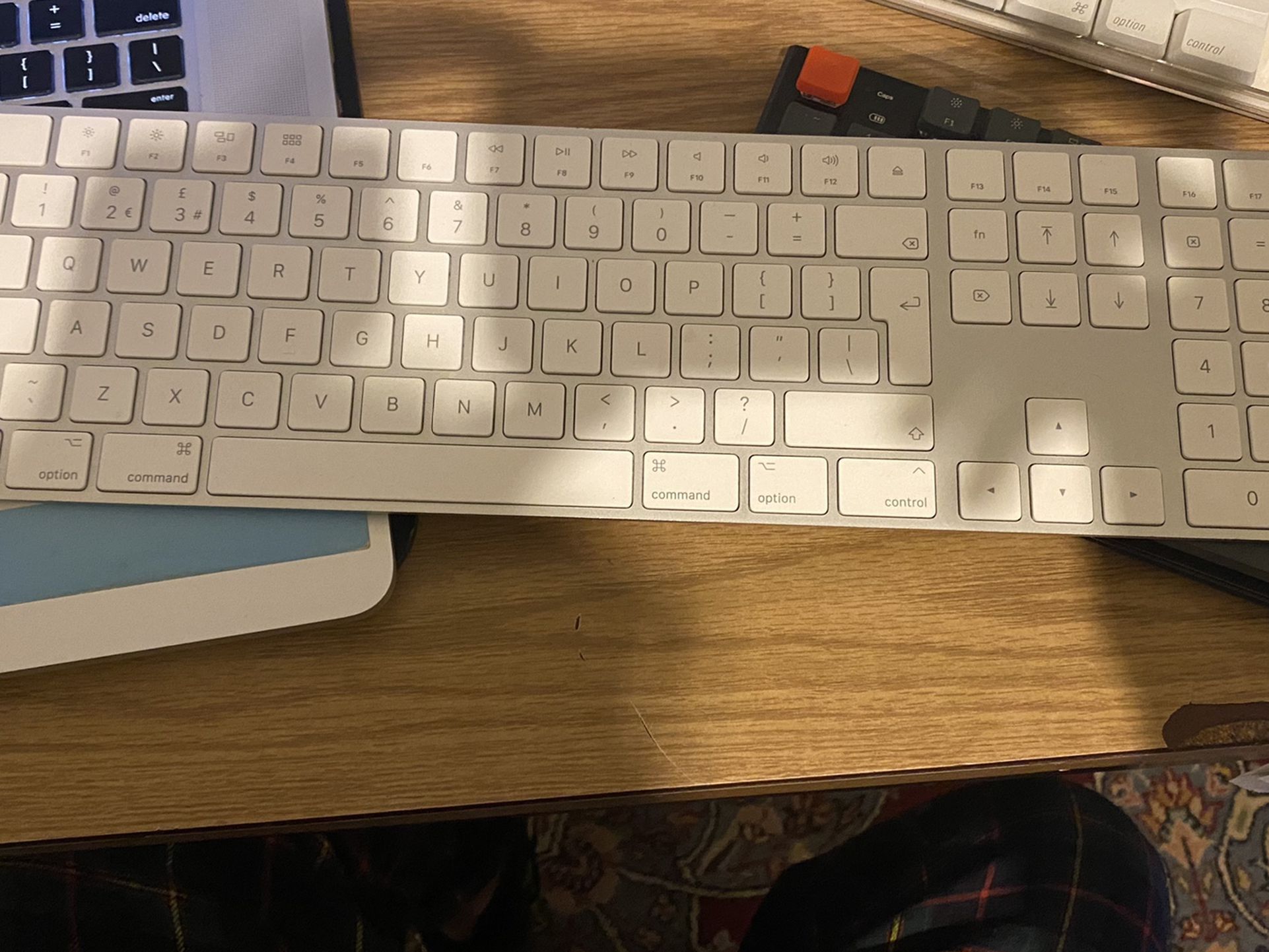 Apple magic Keyboard With Numeric Keypad