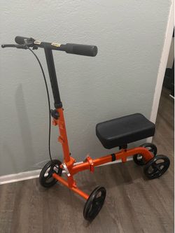 Knee Scooter[Read Description]