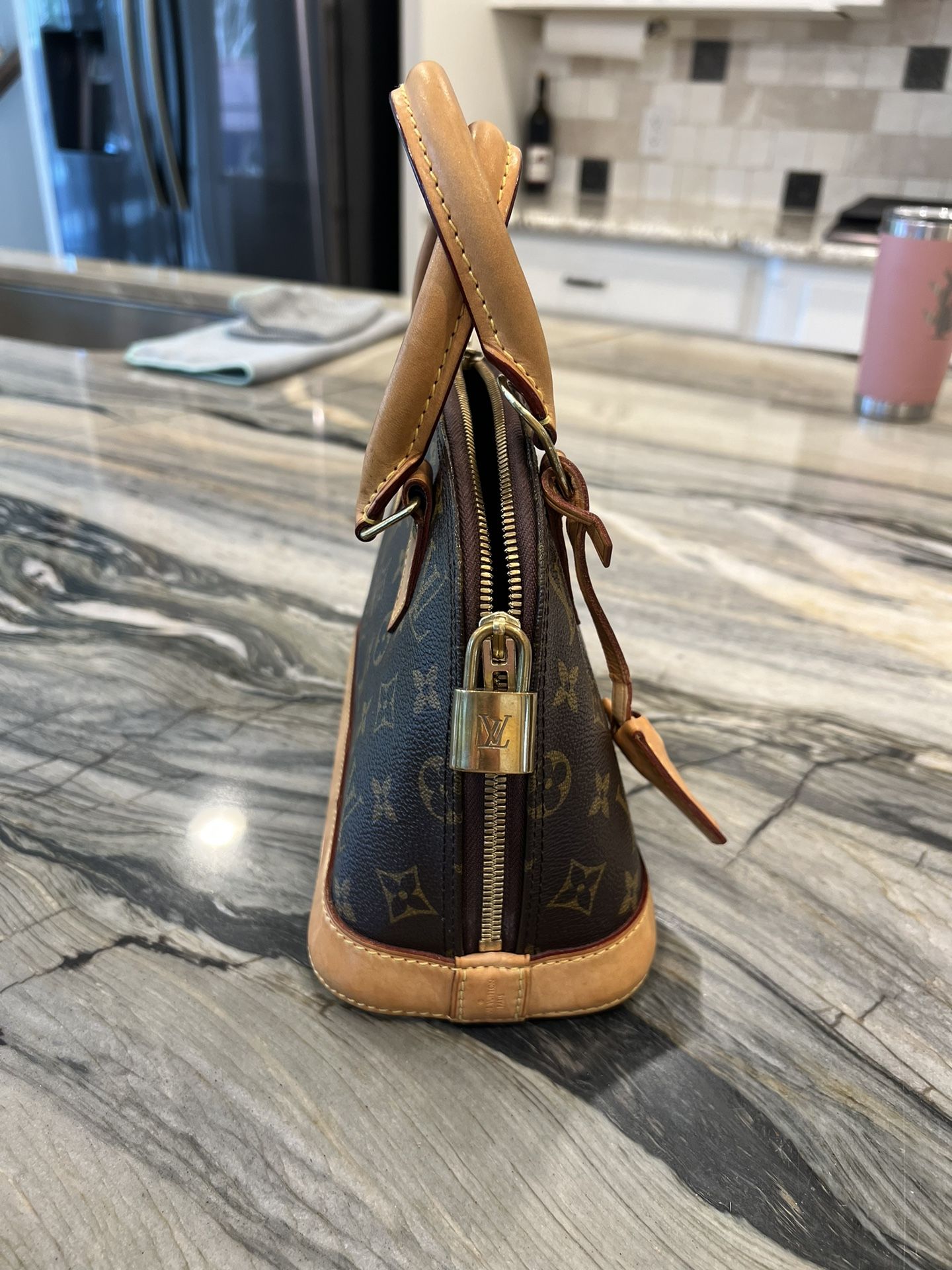 Adorable Authentic Louis Vuitton Alma BB-NO STRAP! Comes With Lock And  Key!! for Sale in Prosper, TX - OfferUp