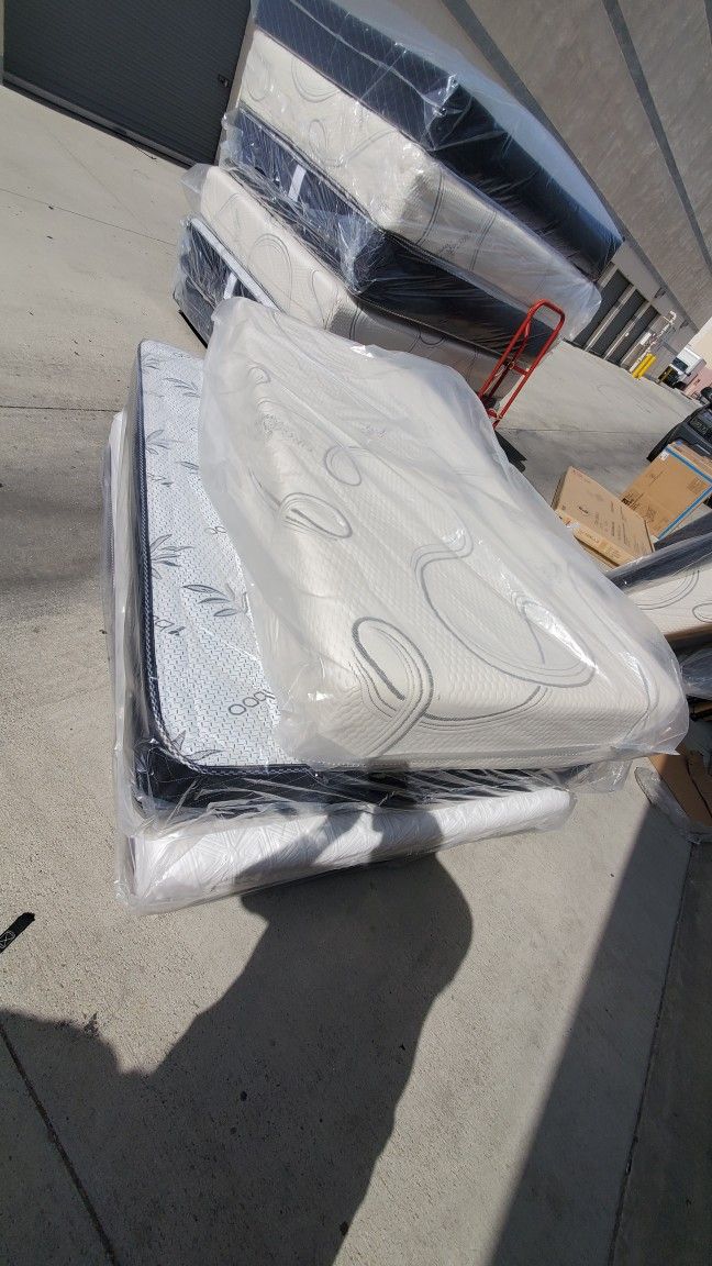Mattress 39x80x10 Memory Foam For Trucks