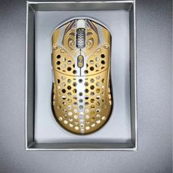 Finalmouse Starlight-12 Wireless Mouse Small