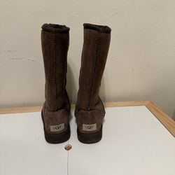 Ugg Classic Tall 5815 Chocolate Women's Boots Size 7