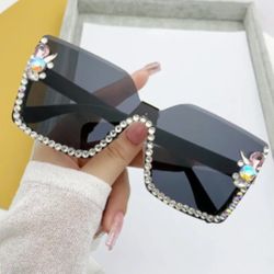 Jazzy Elegant Sunglasses 
