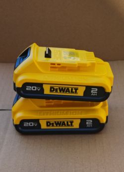DeWalt 20 volt batteries $60x both... brand new.. pickup only...