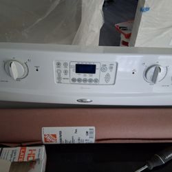 Whirlpool Electric Stove Glass Surface With Convection 