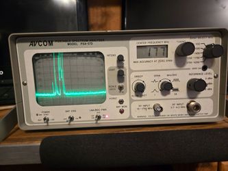 AVCOM PSA-37D SPECTRUM ANALYZER