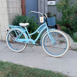 Bike Huffy Like New Size 26 