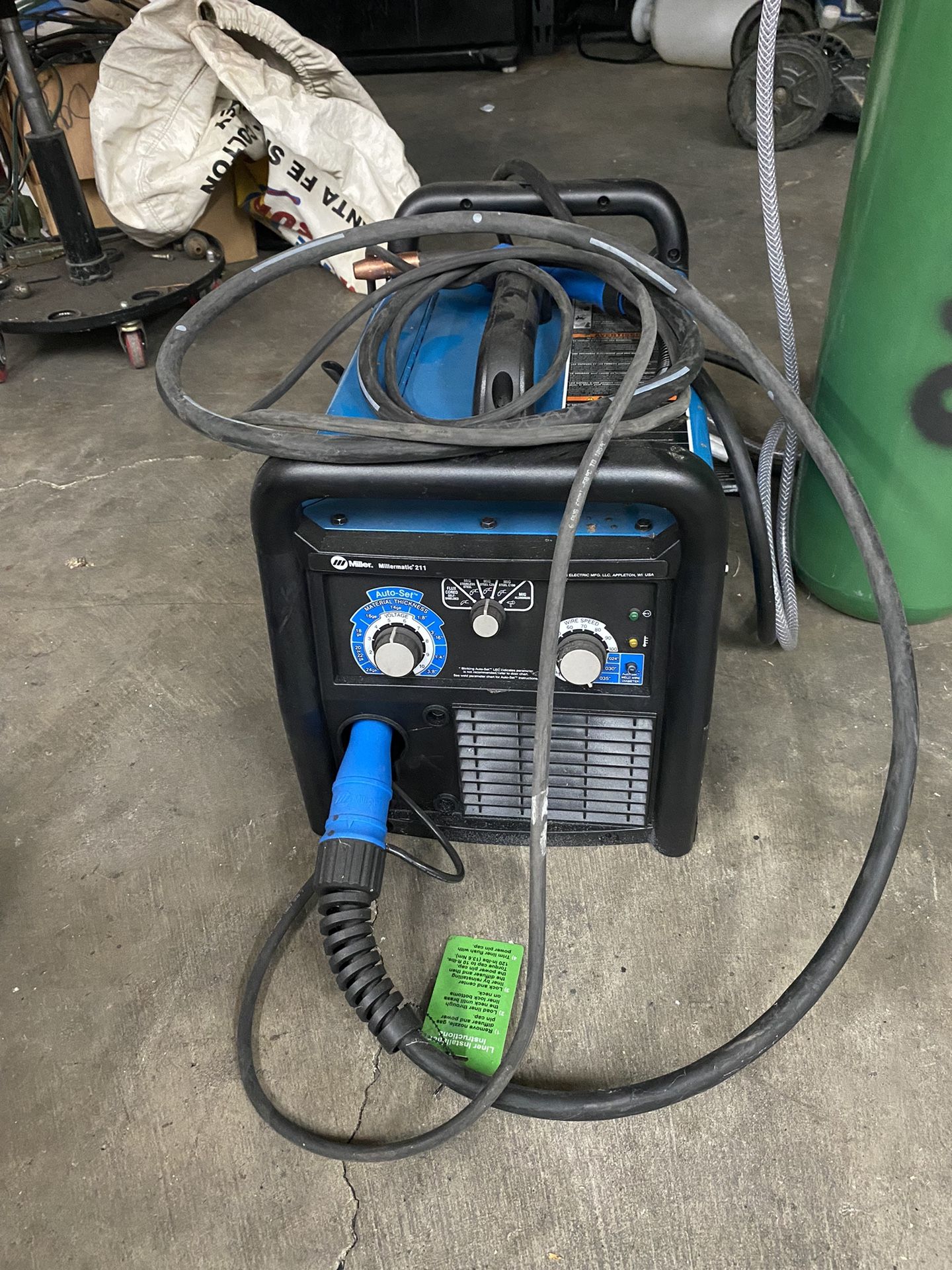 Brand New Millermatic 211 Mig Welder Less Than 24 Hrs On Machine