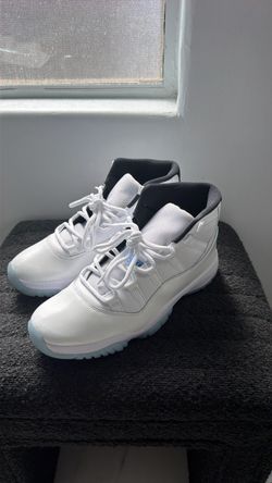 Air Jordan 11