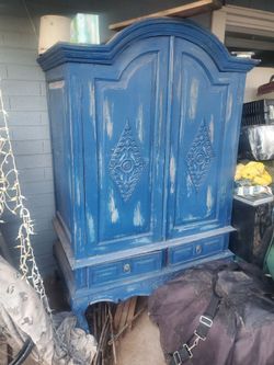 Moving Sale