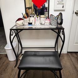 Girls Vanity table mirror and sitting stool black wrought Iron