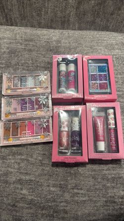 Hard Candy &   Pink Makeup Bundle