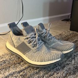 Adidas Boost 11.5