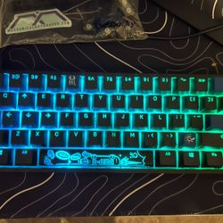 Ducky One 2 Mini RGB Keyboard – Works Great, Read Description