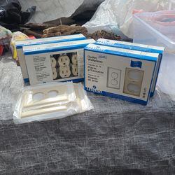 Leviton 10 pack duplex Outlets and two 10 pack Outlet wall plates four boxes total