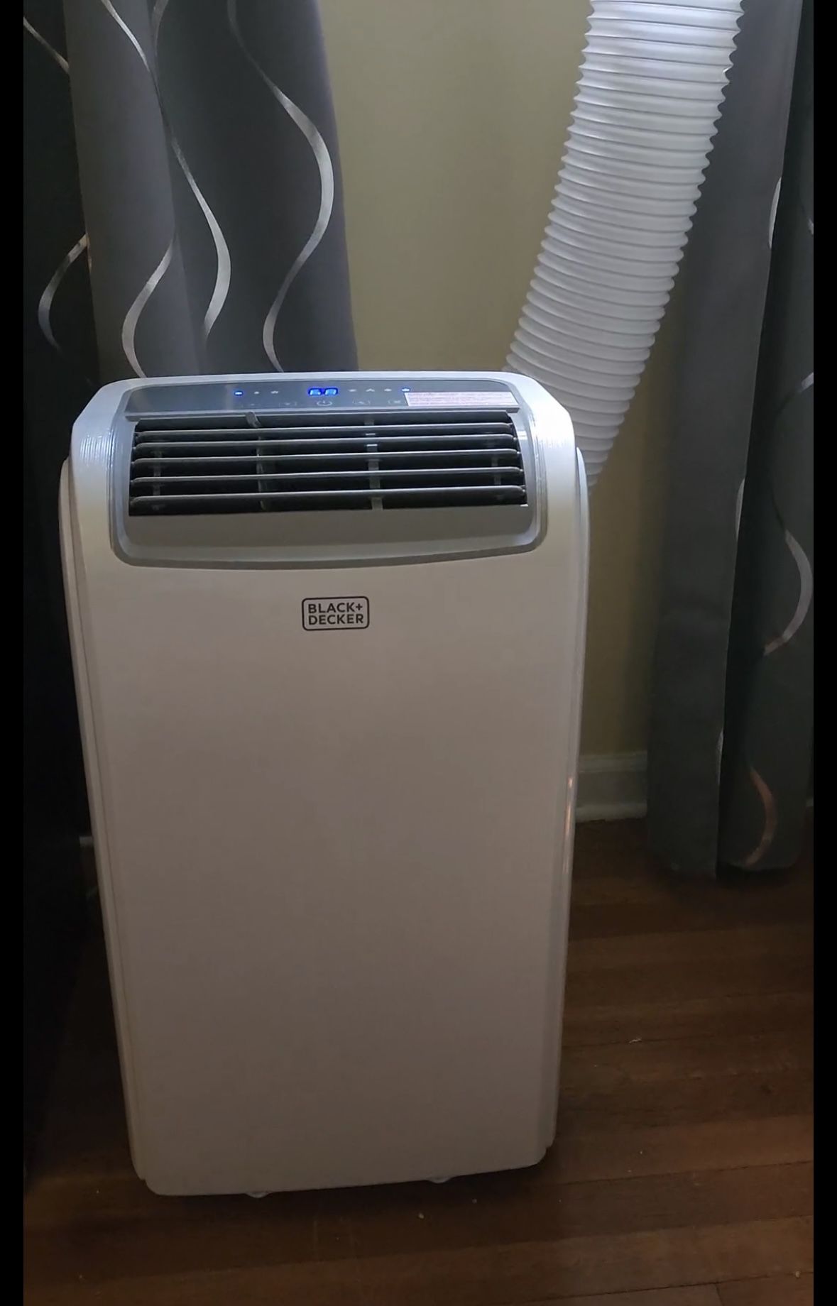 Black And Decker Portable Air Conditioner 5,000 Btu with Remote