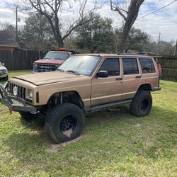 1999 Jeep Cherokee