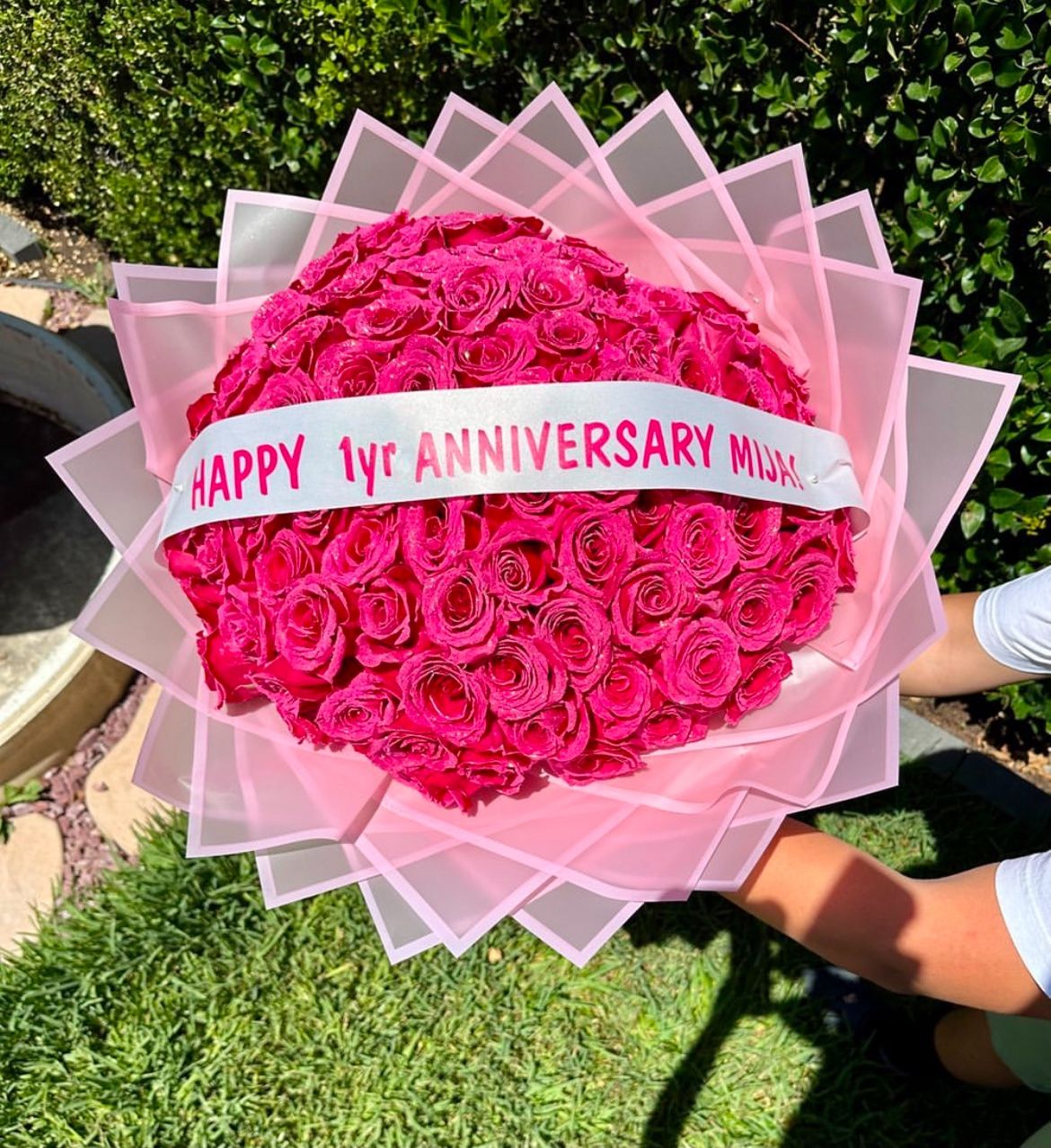 ramo| flowers| flower bouquets| bouquet| roses| valentines