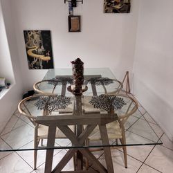 Dining set Table and 4 chairs