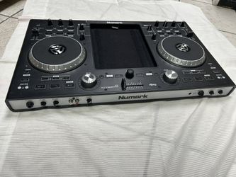 Numark iDJ Pro Premium DJ Controller for iPad iPhone iOS (Lightning) + Case
