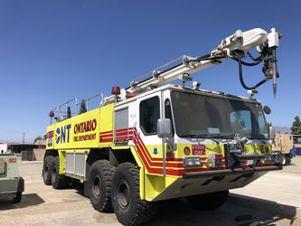 1998 E-One Titan 8x8 airport crash fire truck
