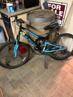 Huffy Trail Runner Mt. bike 26” wheels