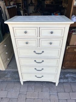 Stanley Tall Dresser 
