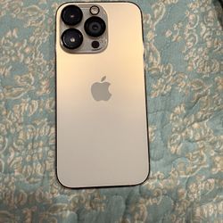 iPhone 14 Pro For Parts Only iCloud Lock In Excellent Condition 