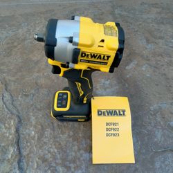 DeWalt 20v 3 Speed 3/8 Tool Only New 