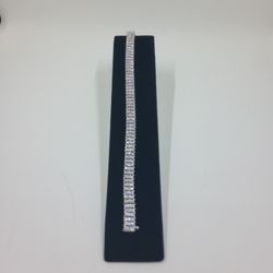 14 White Gold Tennis Bracelet W/ 10.5 CT Of SI1 Diamonds 