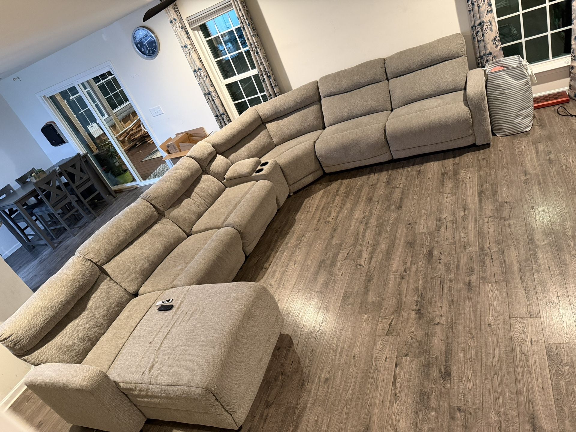 Large Recliner Sectional Sofa – Multiple Recliners + Chaise – Needs Cleaning