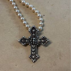 Andrea Barnett Sterling Silver Cross / Pearl Necklace
