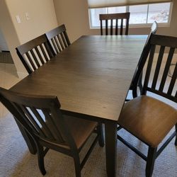 Dining table with 6 chairs