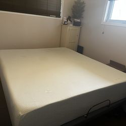 California king size bed- chicago midway area