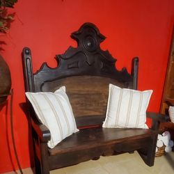 Antique & rustic bench dark brown
