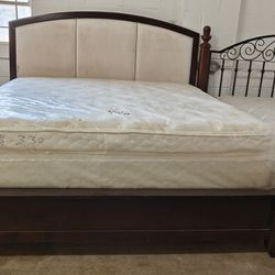 King Size Mattress And Box Spring With Bed Frame 🚚Free Delivery 🚚